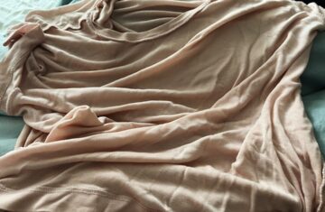 Photo oversize blouses